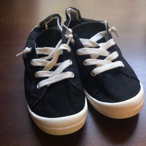 Black Mad Love slip on sneakers